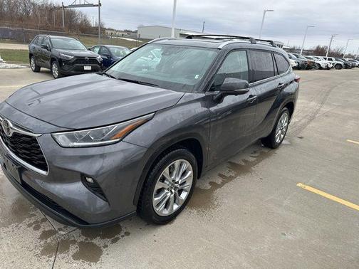 2023 Toyota Highlander Limited