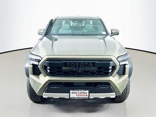 2026 Toyota Tacoma Hybrid Trailhunter