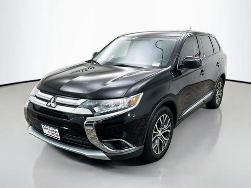 2016 Mitsubishi Outlander ES