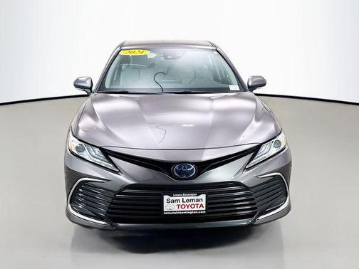 2021 Toyota Camry Hybrid XLE