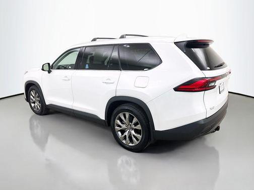 Pearl 2024 Toyota Grand Highlander Limited