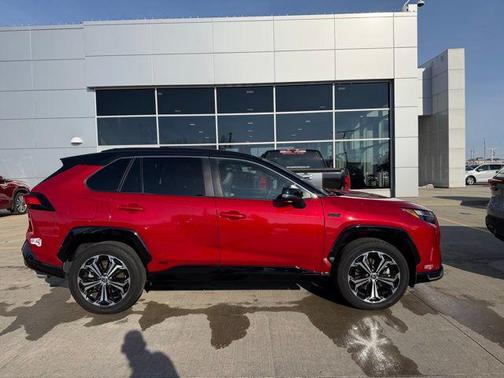 2024 Toyota RAV4 Prime XSE