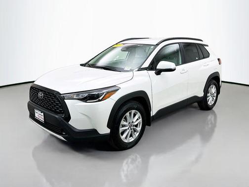 2023 Toyota Corolla Cross LE