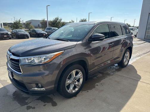 2016 Toyota Highlander Limited