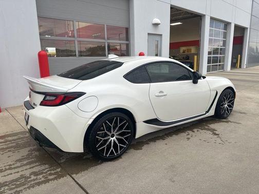 2023 Toyota GR86 Premium
