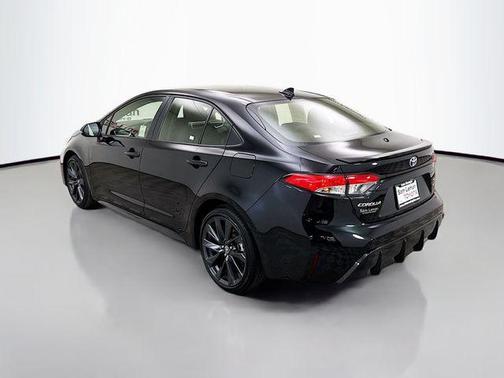 2024 Toyota Corolla Hybrid SE
