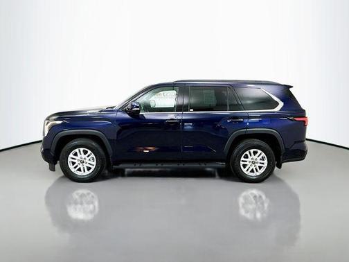 2023 Toyota Sequoia SR5