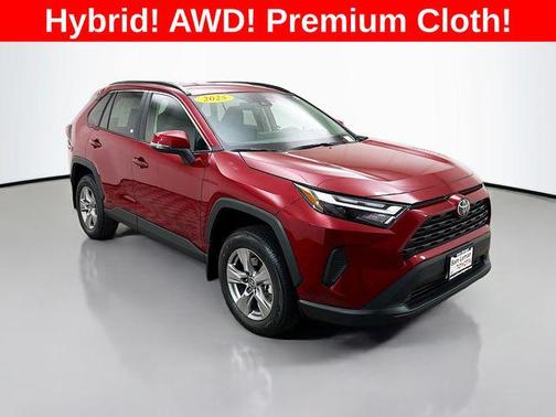 2025 Toyota RAV4 Hybrid XLE