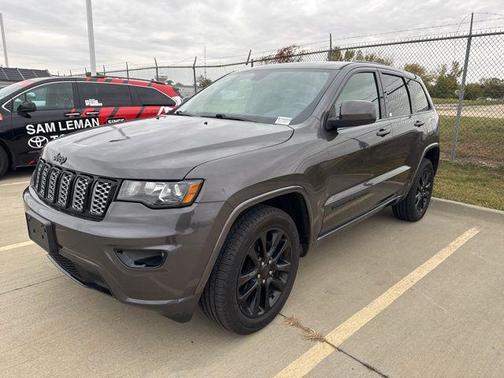 2019 Jeep Grand Cherokee Altitude