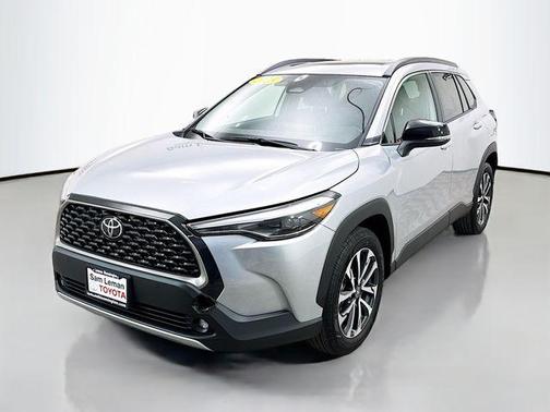 2025 Toyota Corolla Cross XLE