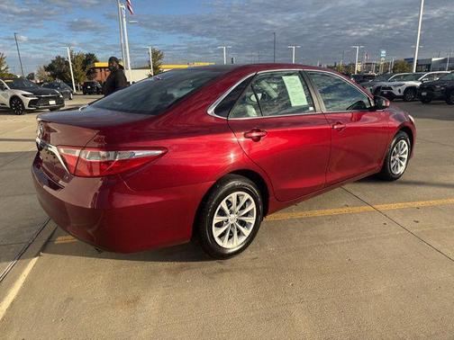 2017 Toyota Camry XLE