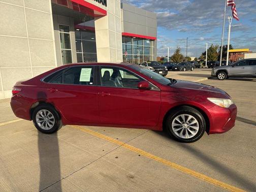 2017 Toyota Camry XLE