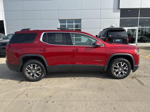 2023 GMC Acadia FWD SLT