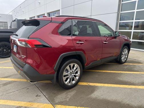 2019 Toyota RAV4 Limited