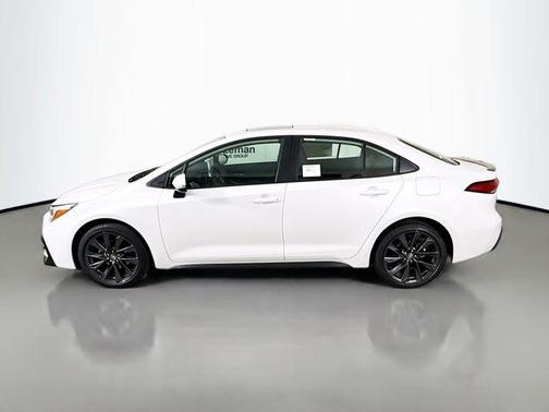 Wind Chill Pearl 2026 Toyota Corolla XSE