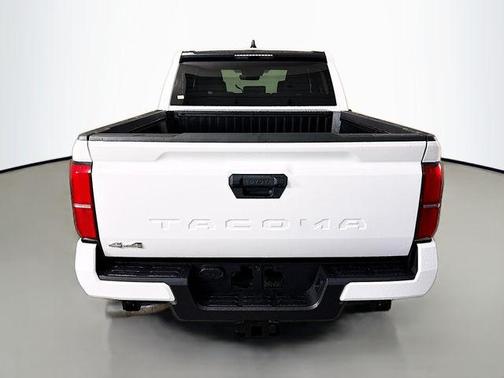 Ice Cap 2026 Toyota Tacoma SR5