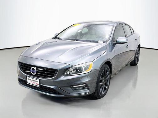 2017 Volvo S60 T5 Dynamic