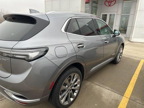 2022 Buick Envision AWD Avenir