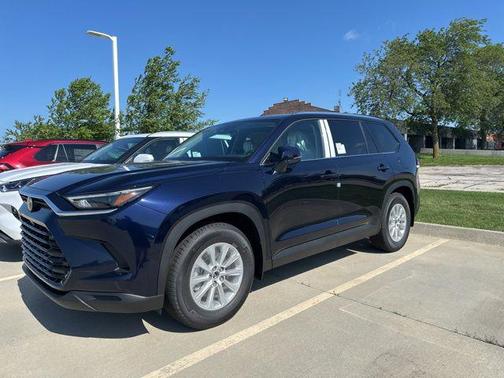 2025 Toyota Grand Highlander Hybrid XLE