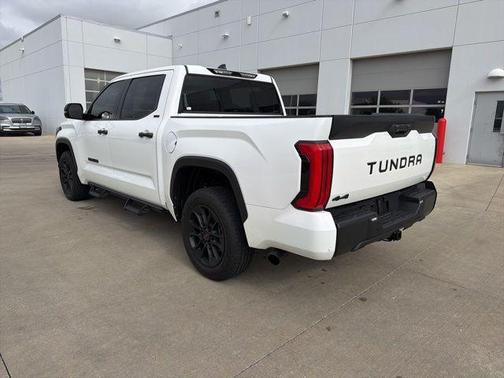 Ice 2026 Toyota Tundra SR5