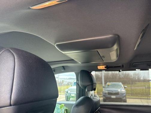 2023 Toyota Sienna XSE 7 Passenger