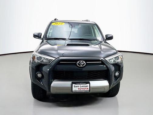 2024 Toyota 4Runner TRD Off Road