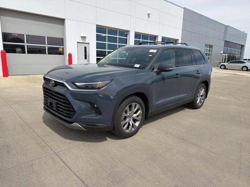 Cloud 2024 Toyota Grand Highlander Limited