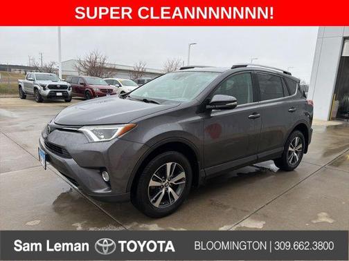 2017 Toyota RAV4 XLE