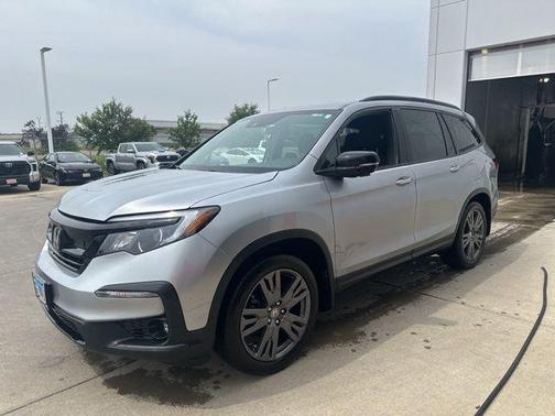 2022 Honda Pilot 2WD Sport