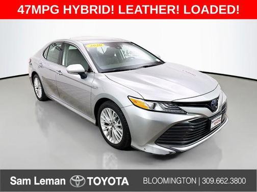 2020 Toyota Camry Hybrid XLE