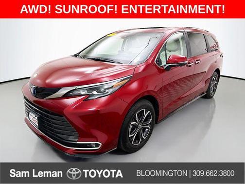 2025 Toyota Sienna Platinum