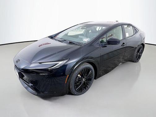 2025 Toyota Prius L