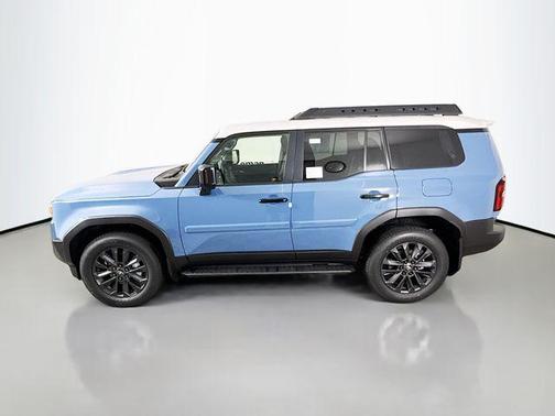 Heritage Blue/Gray Scape Roof 2026 Toyota Land Cruiser Base