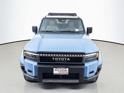 Heritage Blue/Gray Scape Roof 2026 Toyota Land Cruiser Base
