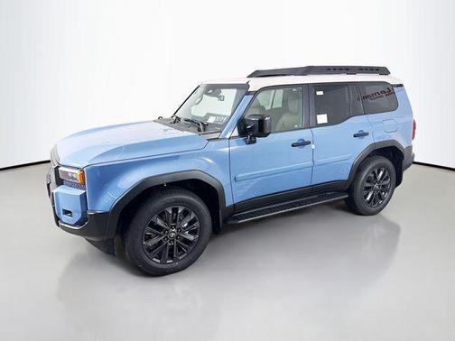 Heritage Blue/Gray Scape Roof 2026 Toyota Land Cruiser Base