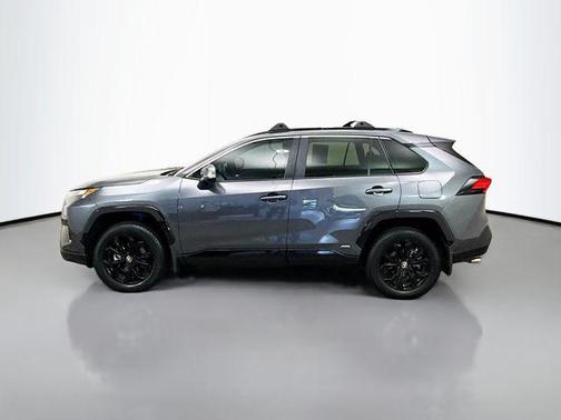 2024 Toyota RAV4 Hybrid SE