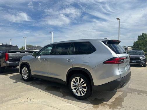Celestial Silver Metallic 2024 Toyota Grand Highlander Platinum
