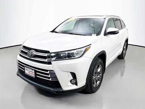 2017 Toyota Highlander Limited Platinum