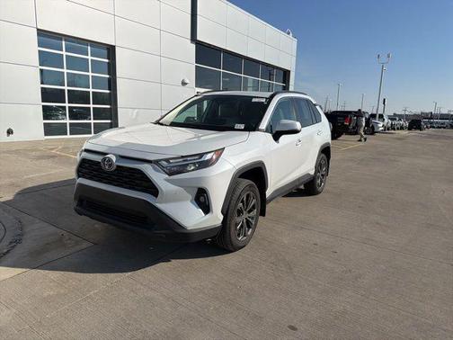 2024 Toyota RAV4 Hybrid XLE Premium