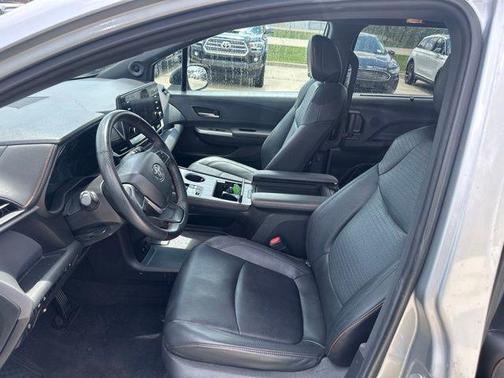 Celestial Silver Metallic 2024 Toyota Sienna XSE 7 Passenger