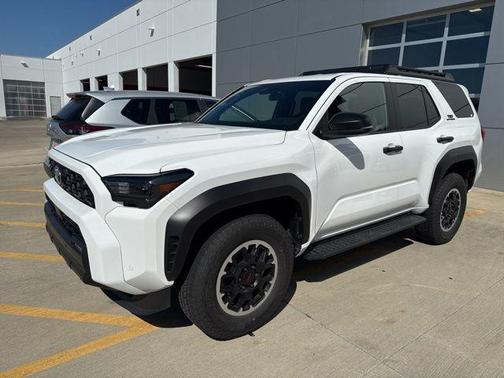 2025 Toyota 4Runner TRD Off Road