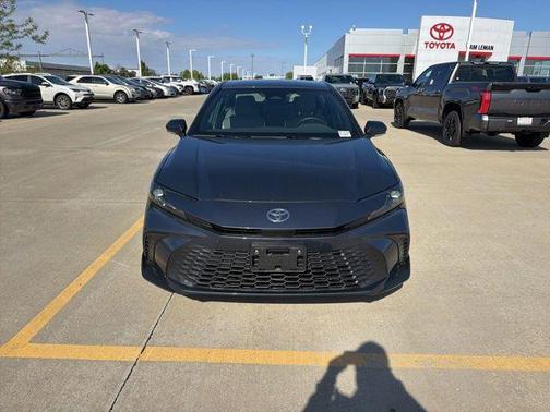 Dark Cosmos 2026 Toyota Camry SE