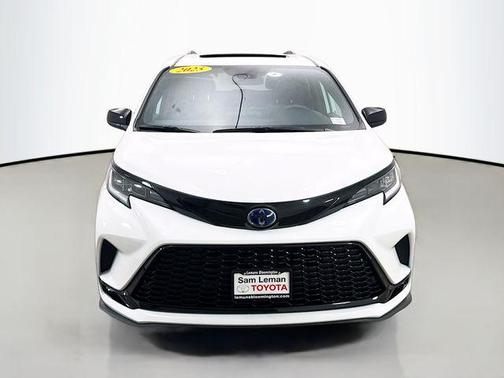 2025 Toyota Sienna XSE 7 Passenger