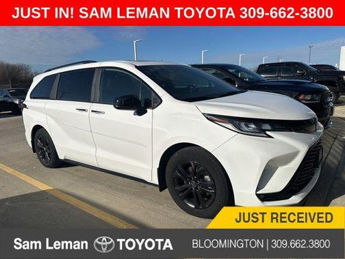 2025 Toyota Sienna XSE 7 Passenger