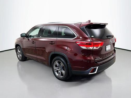 2019 Toyota Highlander Limited Platinum