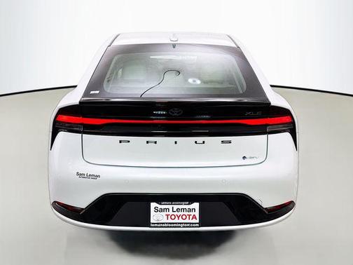 2024 Toyota Prius XLE