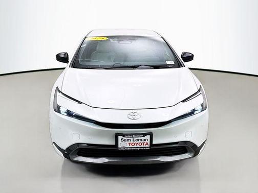 2024 Toyota Prius XLE