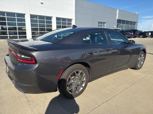 2017 Dodge Charger SXT