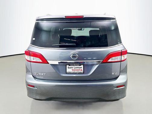 2017 Nissan Quest SV