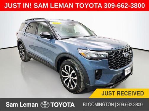2025 Ford Explorer ST-Line